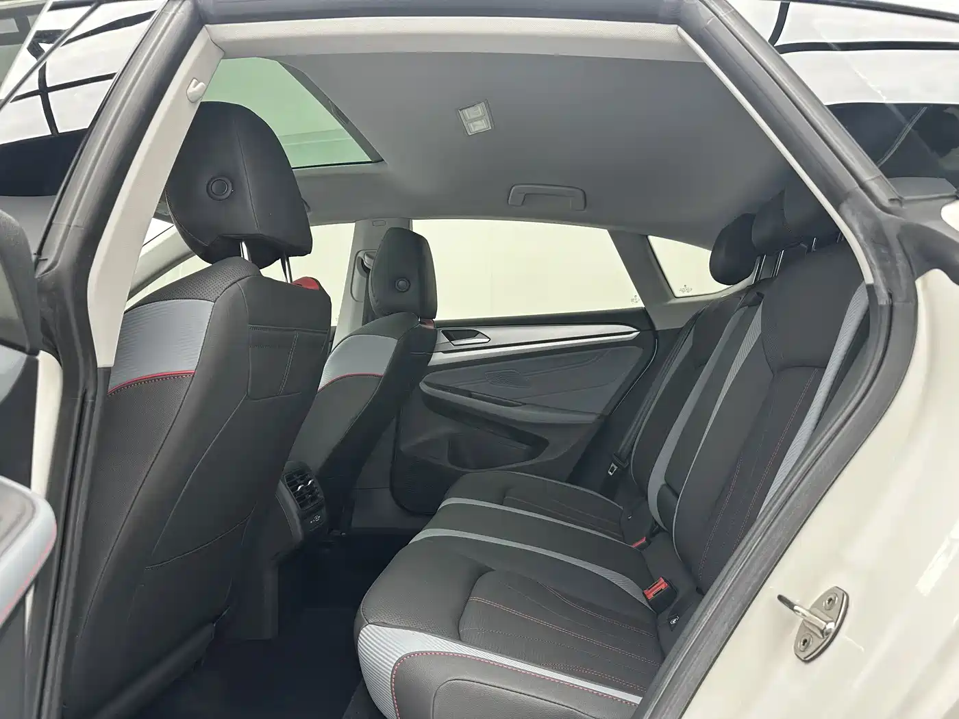 Volkswagen Lamando, миниатюра 6