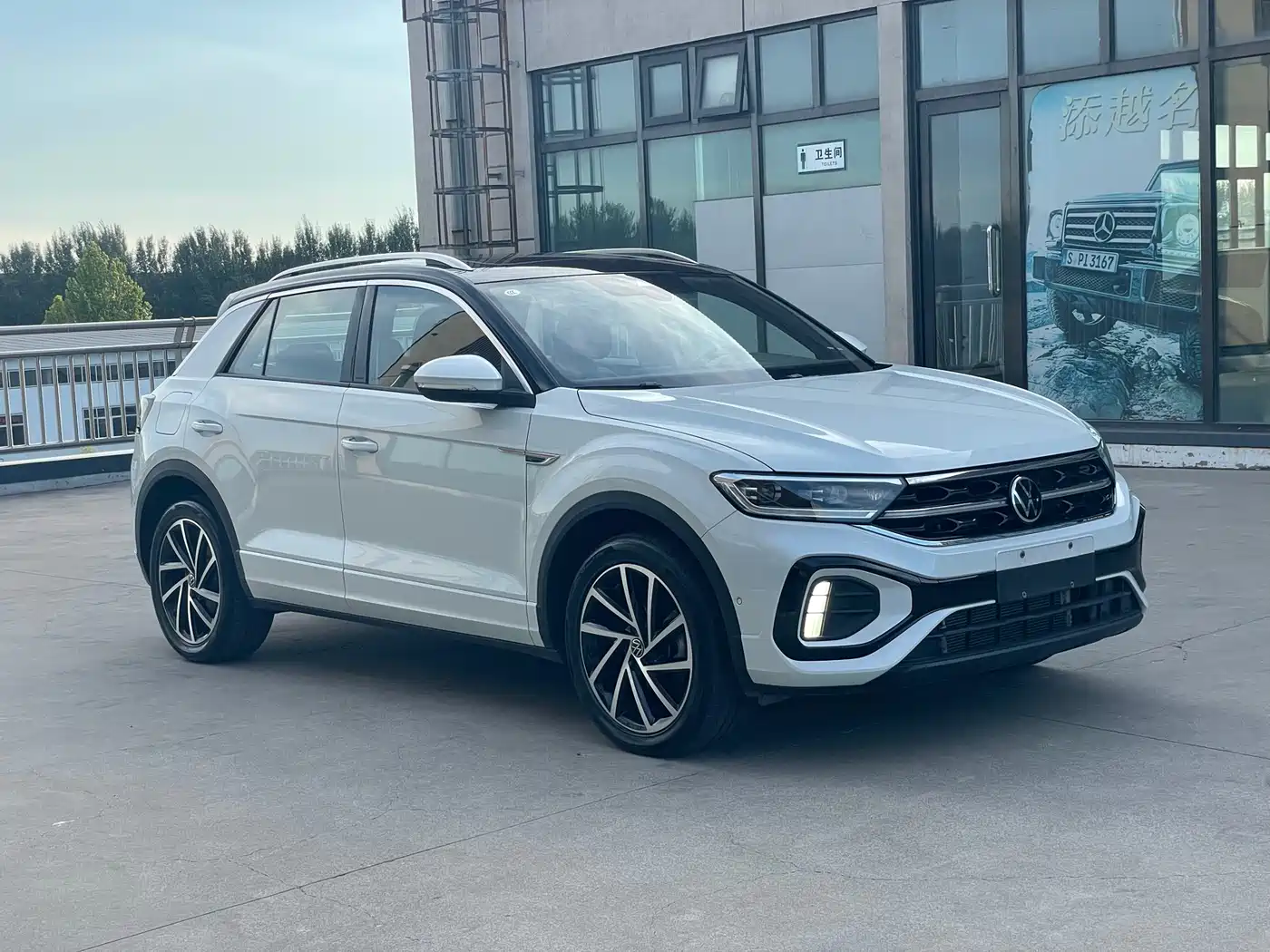 Volkswagen T-ROC 2023 300TSI DSG 2WD Starlight Edition фото 3