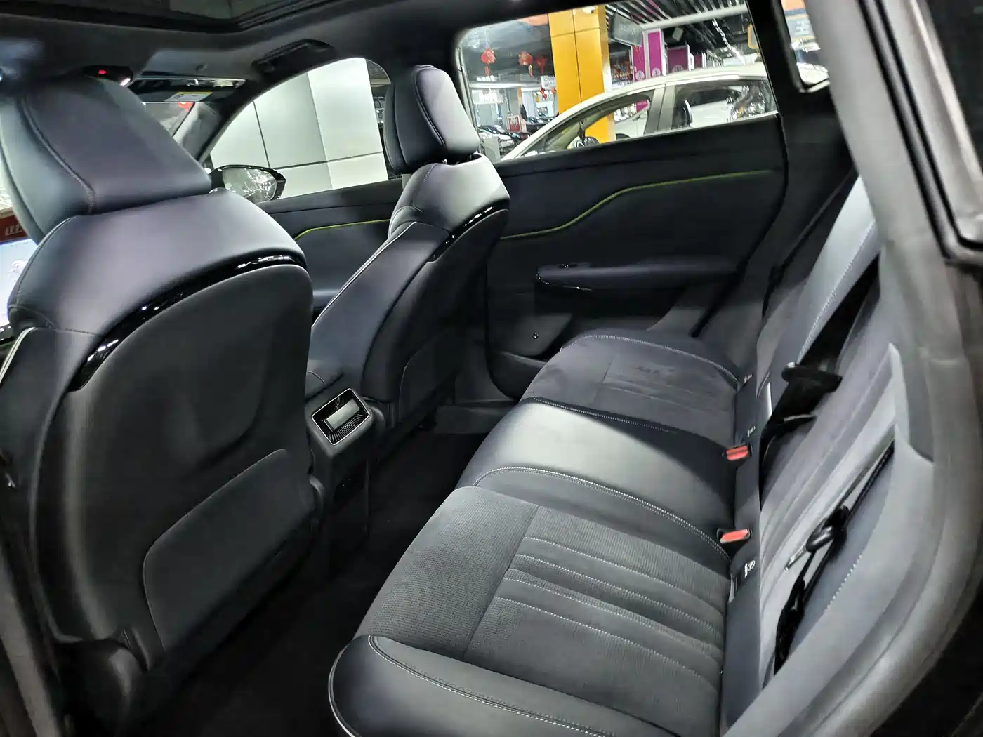 Voyah Auto Voyah Zhiyin 2024 Long Range Smart Edition фото 6