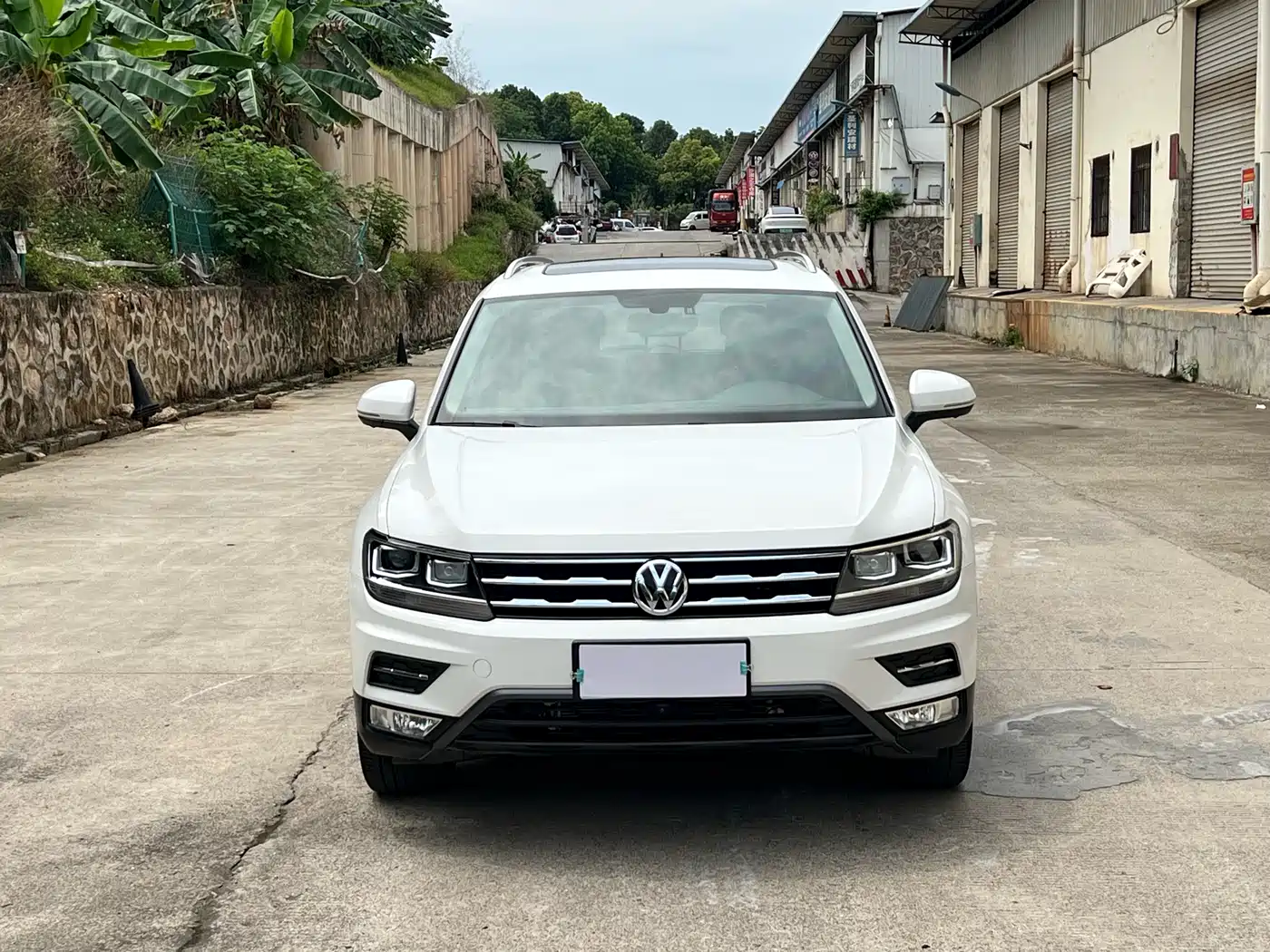 Volkswagen Tiguan L 2019 330TSI Automatic 2WD Panorama Comfort Edition China VI фото 2