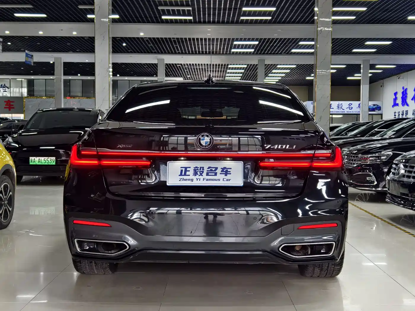 BMW 7 Series 2021 Model 740Li xDrive Executive M Sport Package фото 17