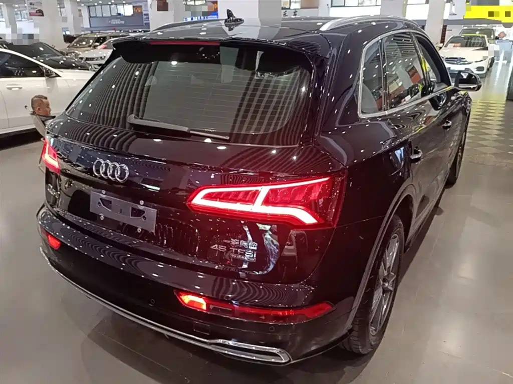 Audi Q5L 2018 45 TFSI Exclusive Fashion China VI фото 7