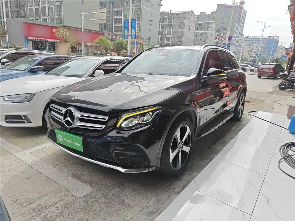 Mercedes-Benz GLC 2019 Facelift GLC 260 L 4MATIC Luxury фото 2