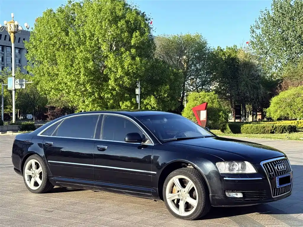 Audi A8 2009 Audi A8L 6.0 W12 quattro Exclusive фото 4
