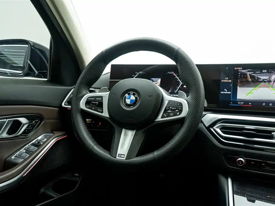 BMW 3 Series 2024 325Li M Sport Package фото 22