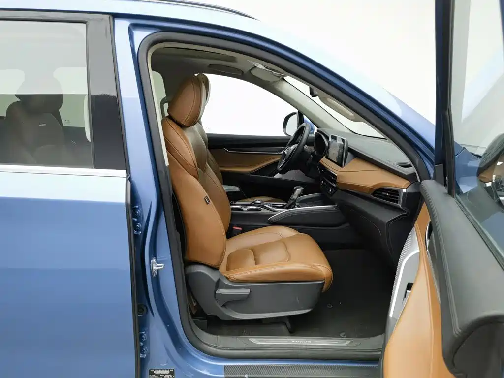 SAIC Maxus D90 2018 2017 2.0T Automatic 4WD Sirius