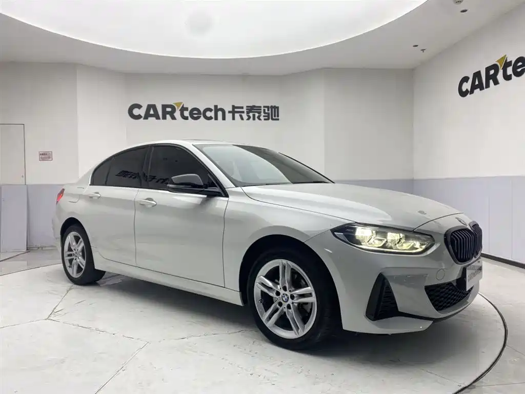 BMW 1-SERIES