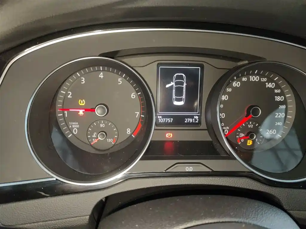 Volkswagen Magotan 2019 330TSI DSG Luxury Class China VI фото 12