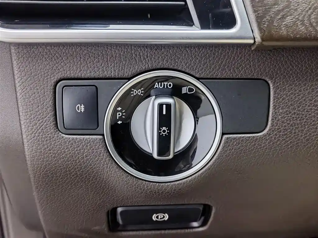 Mercedes-Benz GLE 2017 GLE 320 4MATIC Dynamic фото 21