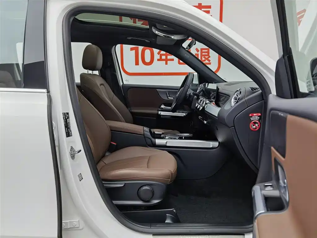 Mercedes-Benz GLB 2023 GLB 220 Dynamic фото 23