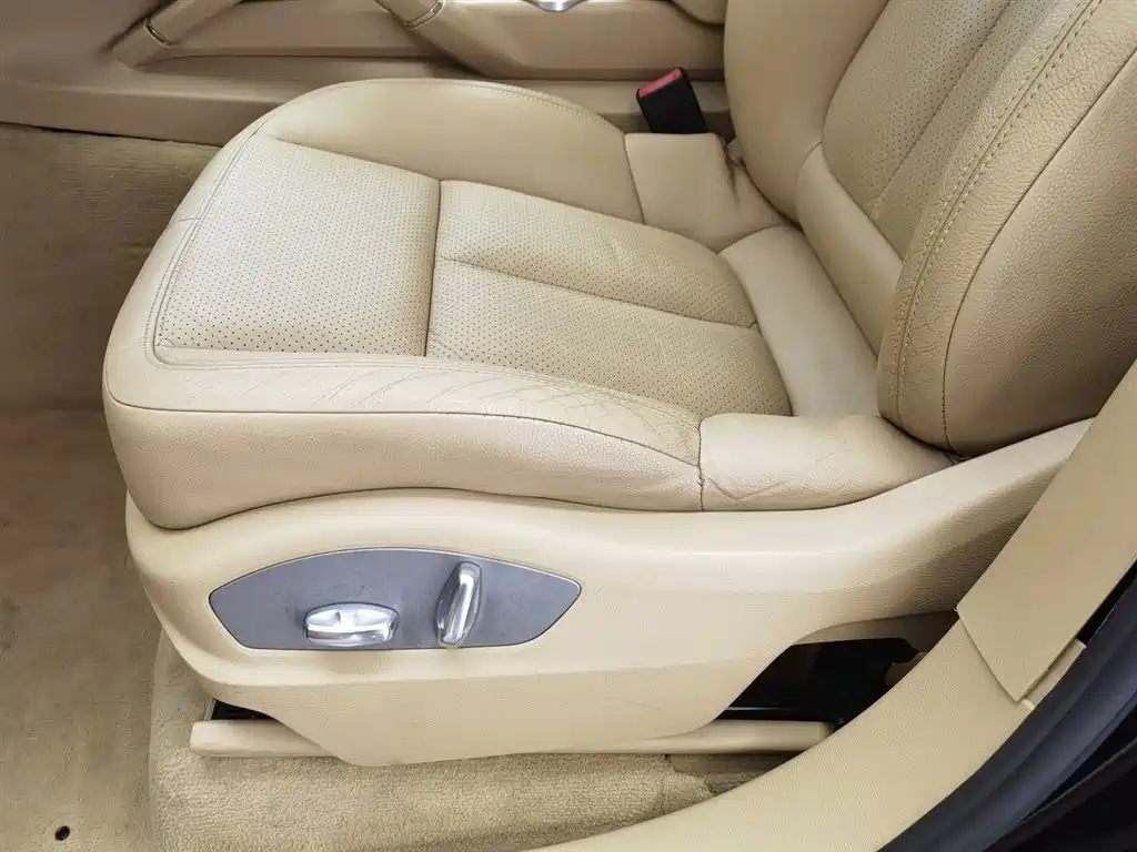 Porsche Cayenne 2011 Cayenne S 4.8L фото 20