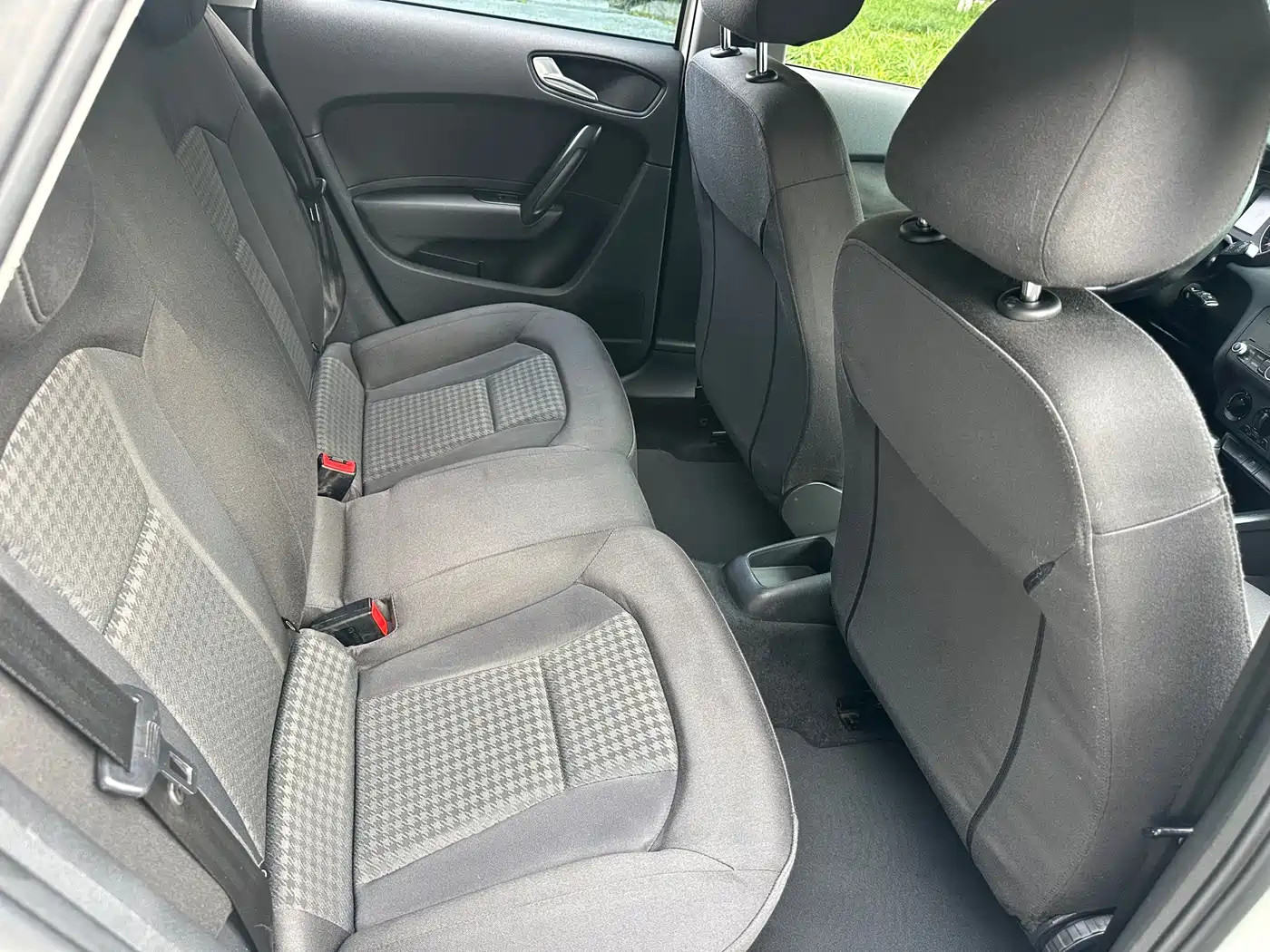 Audi A1 2013 Model 30 TFSI Sportback Urban фото 13