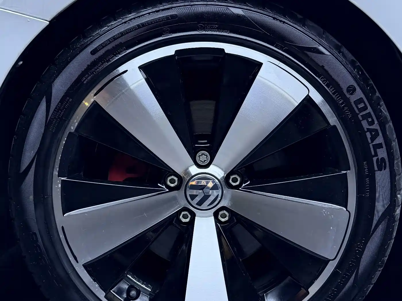 Volkswagen Beetle 2019 2015 380TSI