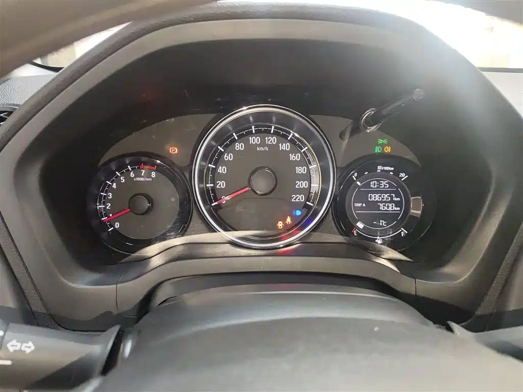 Фото 8 - Honda XR-V