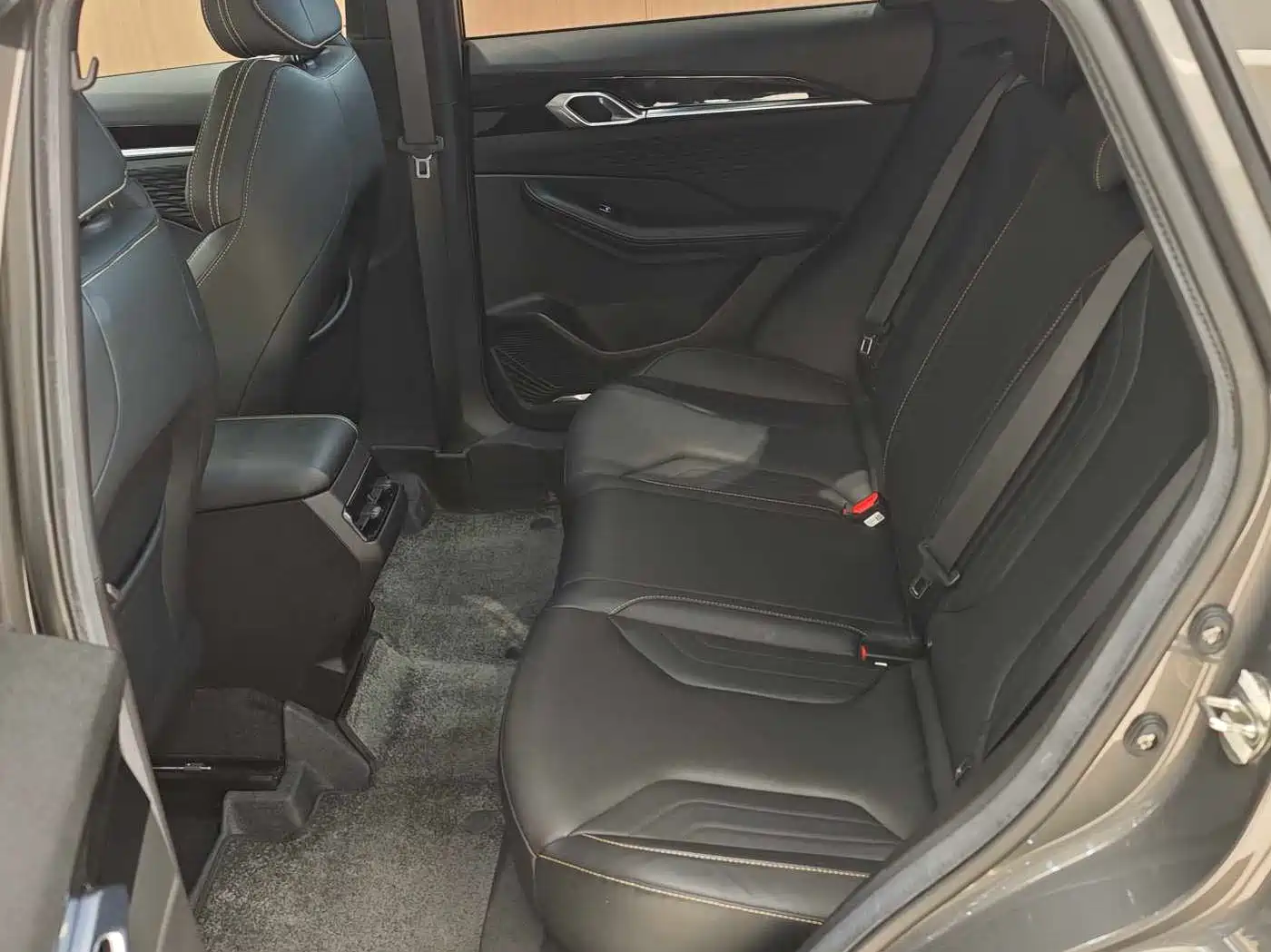 GEELY AUTOMOBILE BINYUE