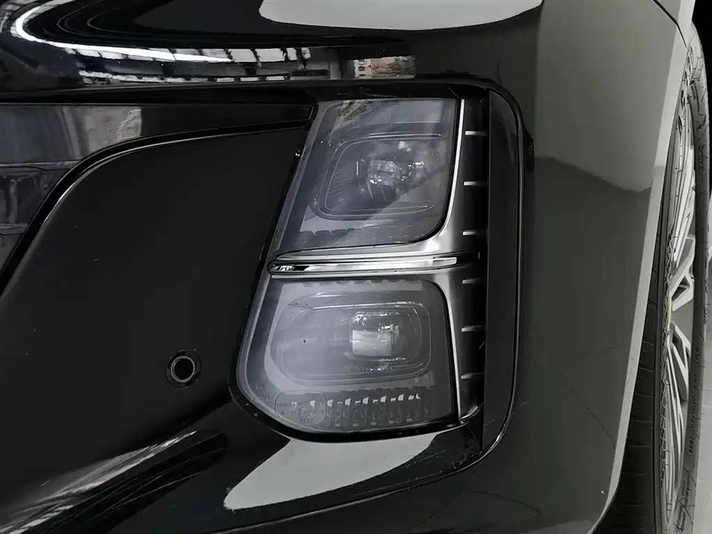 Hongqi H5 2024 1.5T DCT Smart Connect Flag Rhythm Edition фото 7