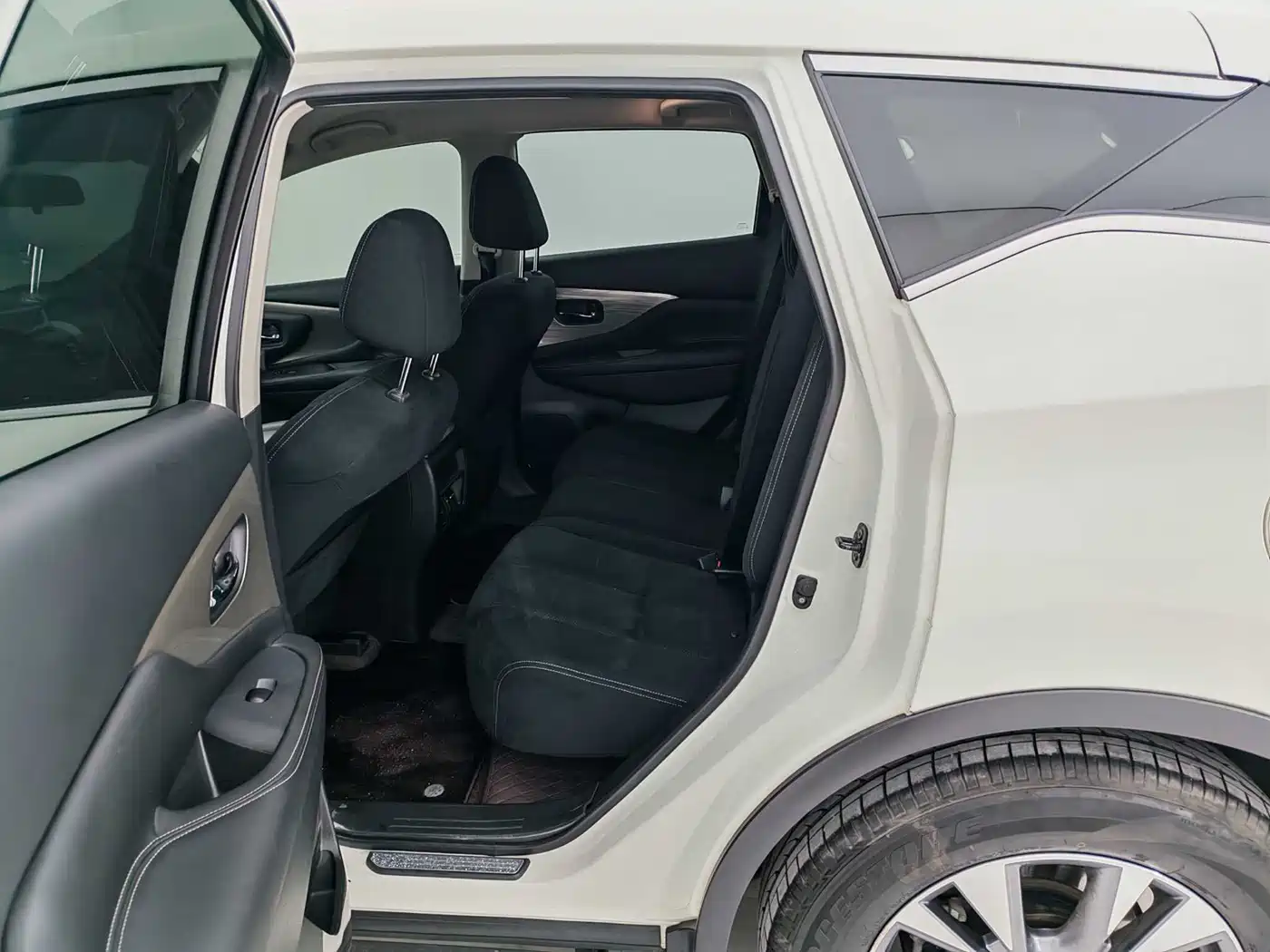 Nissan Murano 2022 2021 2.5L XE 2WD Elite Edition