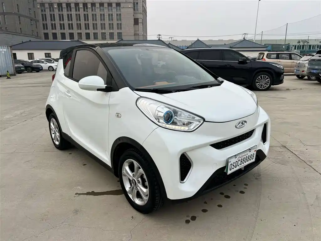 QQ New Energy Little Ant 2018 2018 400 4-Seater Smart Luxury Edition