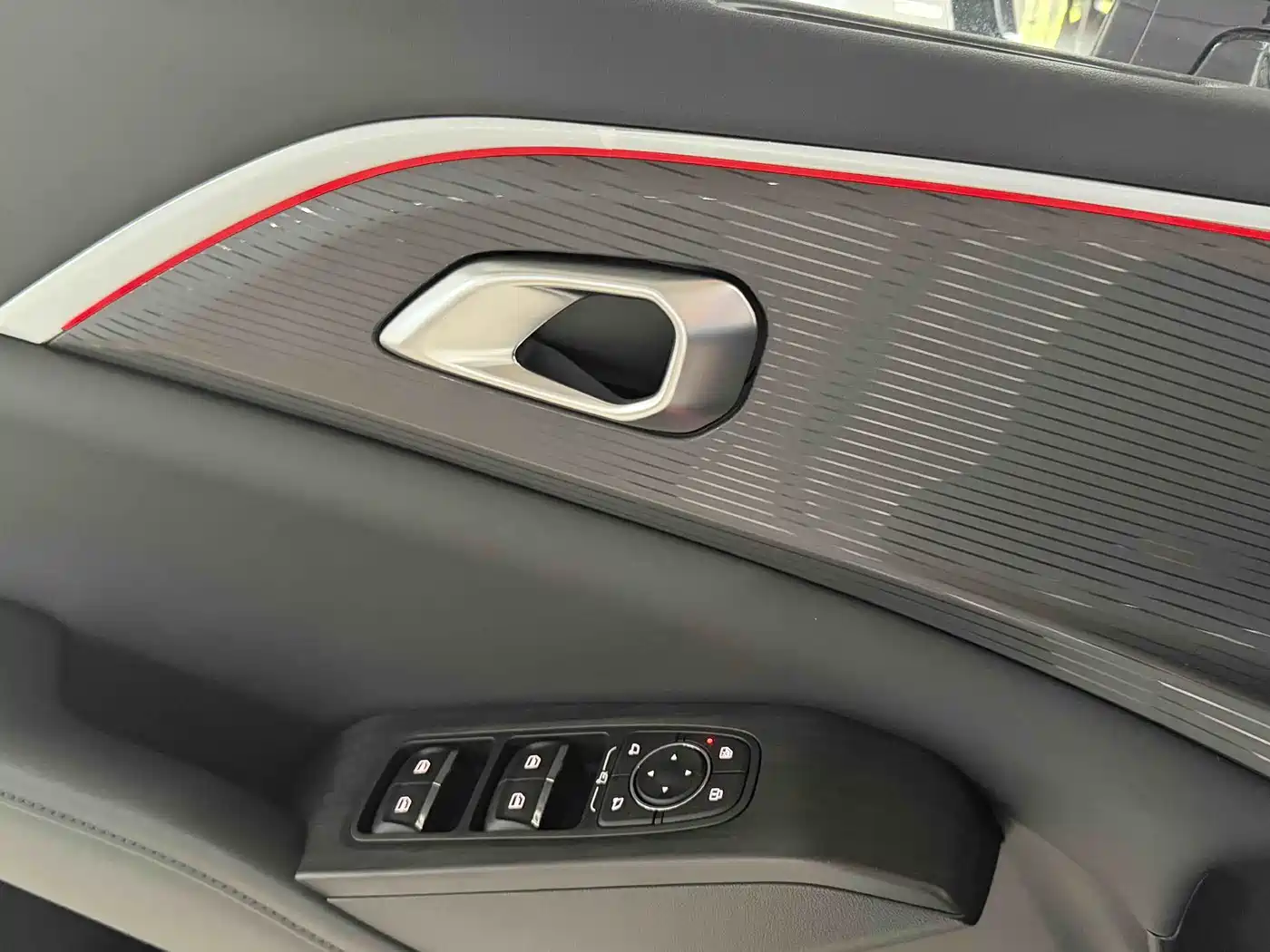 Haval H6L 2026 Model 1.5T Base Version фото 9