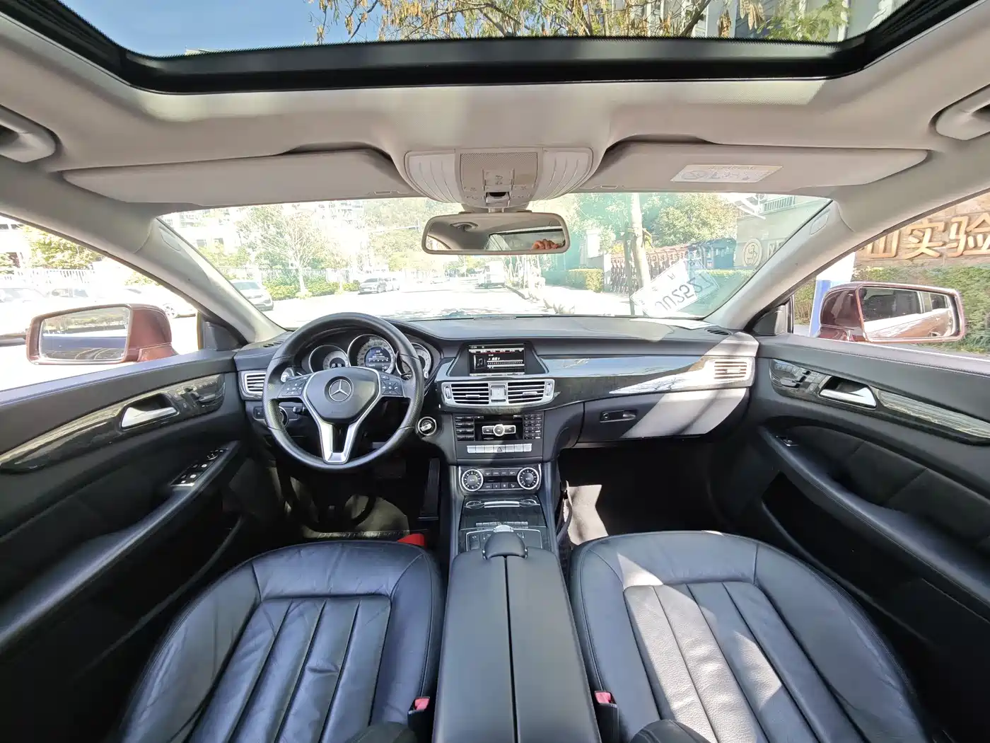 Mercedes-Benz CLS 2012 CLS 300 CGI фото 12