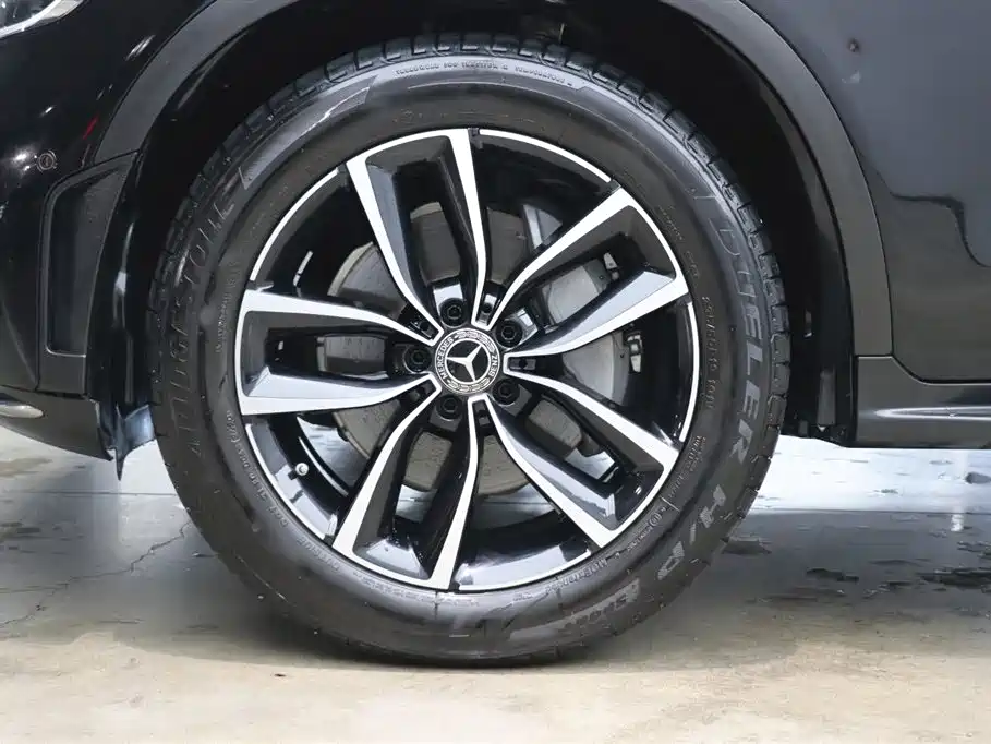 Mercedes-Benz GLC 2020 Facelift GLC 300 L 4MATIC Dynamic фото 29