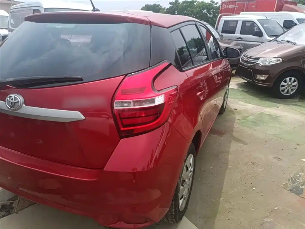 Toyota Vios FS 2017 1.5L CVT Fengchi Edition фото 8