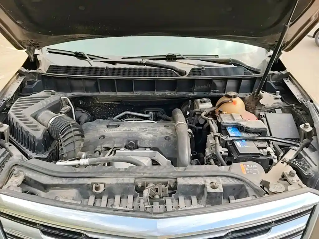 Фото 20 - Cadillac XT5
