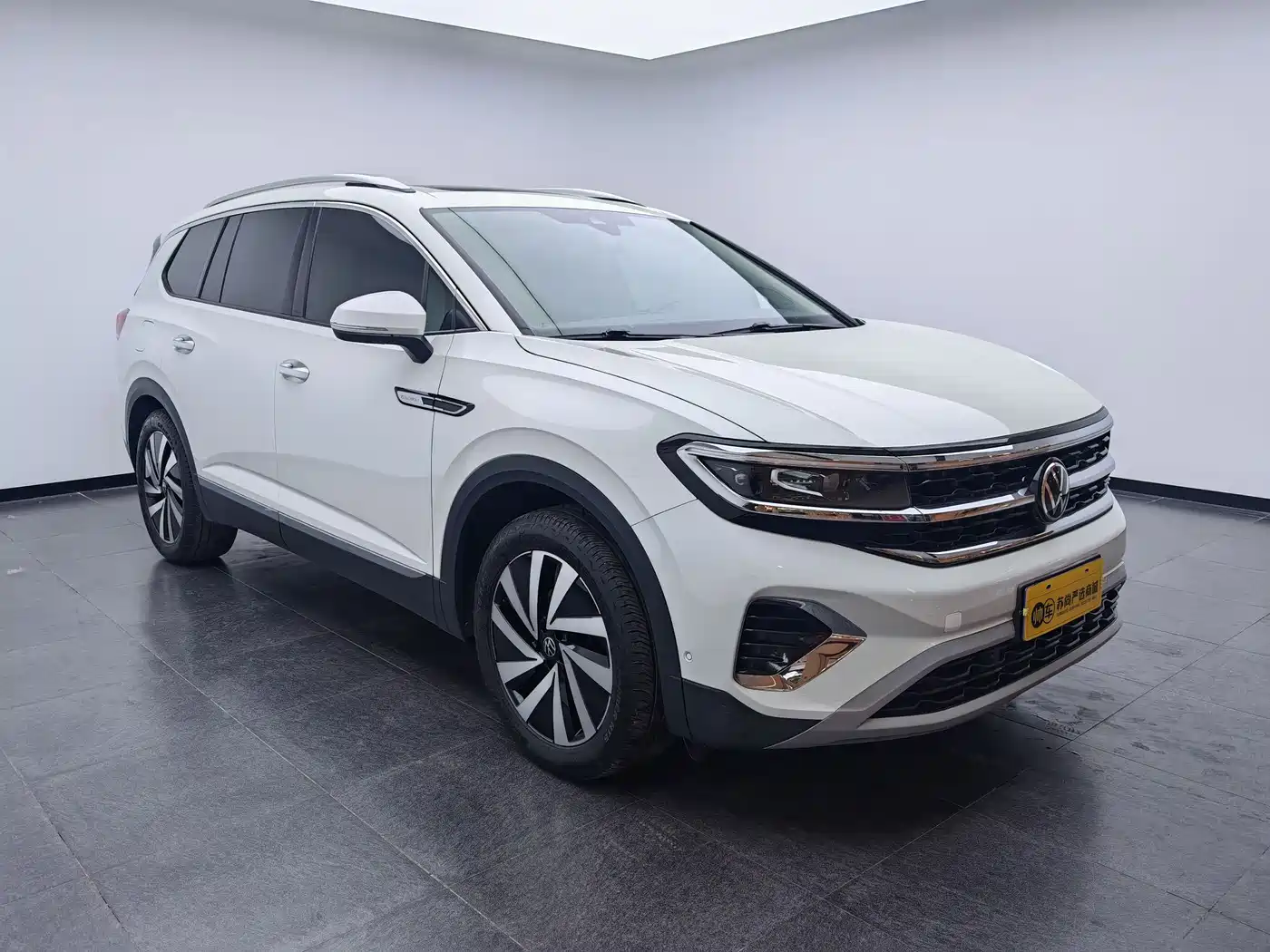 Volkswagen Talagon 2022 380TSI 4WD Luxury Premium Pro Edition 6-seater фото 3