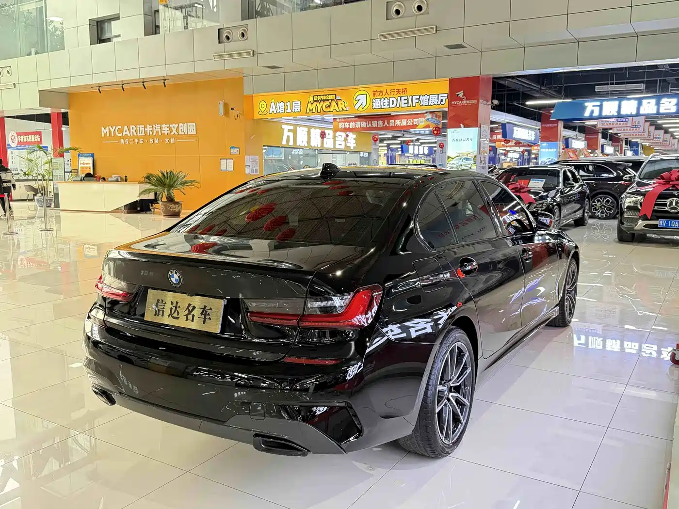 BMW 3 Series 2022 325Li M Sport Package фото 14