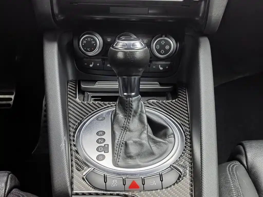 Audi TT 2011 TT Coupe 2.0TFSI фото 13