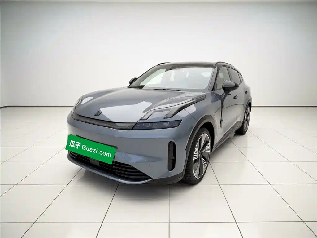 Lynk & Co 08 EM-P 2023 220km 4WD Performance Halo фото 3