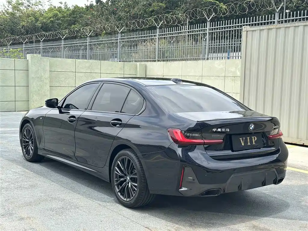 BMW 3 Series 2023 325Li M Sport Black Night Package фото 4