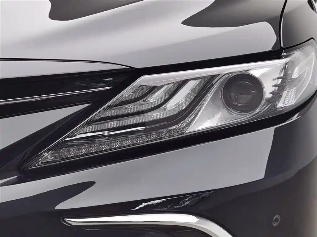Toyota Camry 2023 2.0G Luxury Edition фото 7