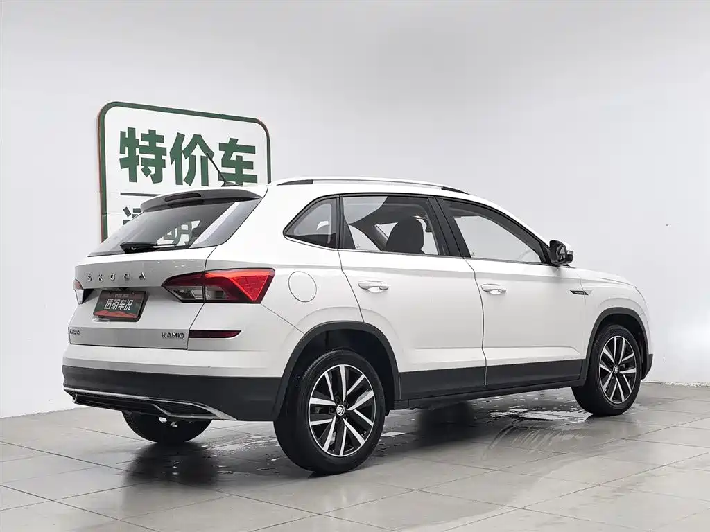 Škoda Kamiq 2021 1.5L Auto Comfort Edition фото 2