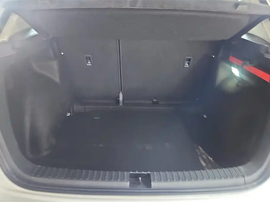 Volkswagen Tharu 2020 280TSI 2WD Trend Edition China VI фото 4