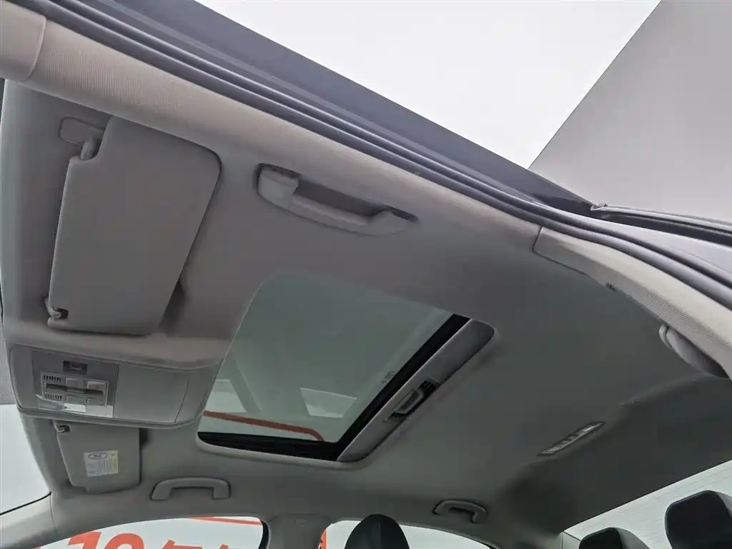 Volkswagen Passat 2019 Model 280TSI Business Edition China VI фото 14