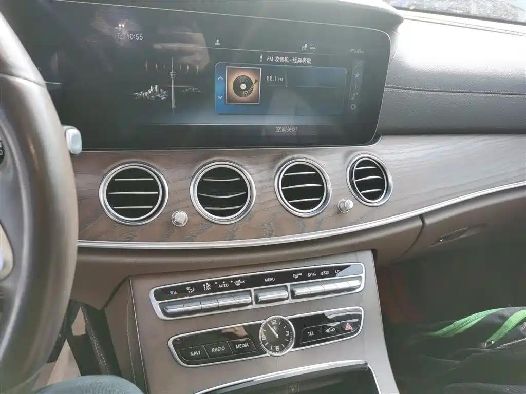 Mercedes-Benz E-Class 2020 Facelift E 300 L Fashion фото 13