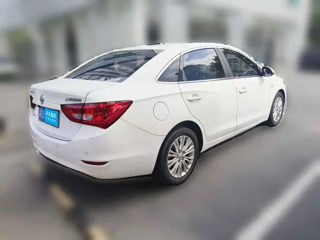 Photo 5 - Buick Excelle