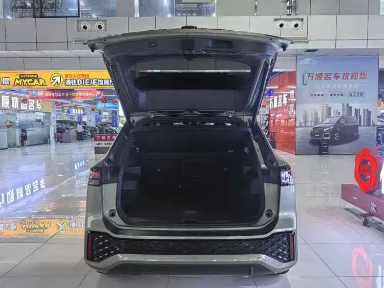 Volkswagen Tayron 2025 Model Tayron L 380TSI 4WD Luxury Easy Package фото 17
