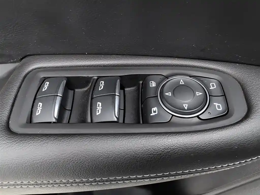 Cadillac XT5 2020 28T AWD Luxury Model фото 9