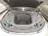 Фото 20 - XPeng P7