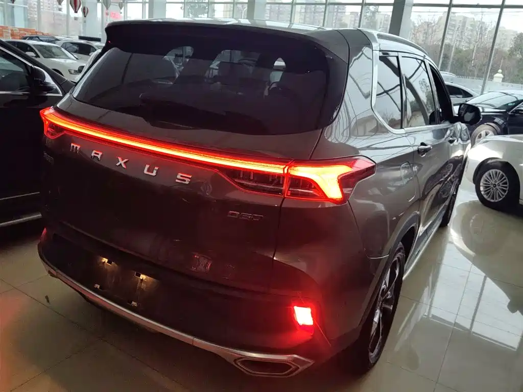 SAIC Maxus Maxus D60 2019 Model 1.5T Auto Premium Edition 7-Seater фото 5
