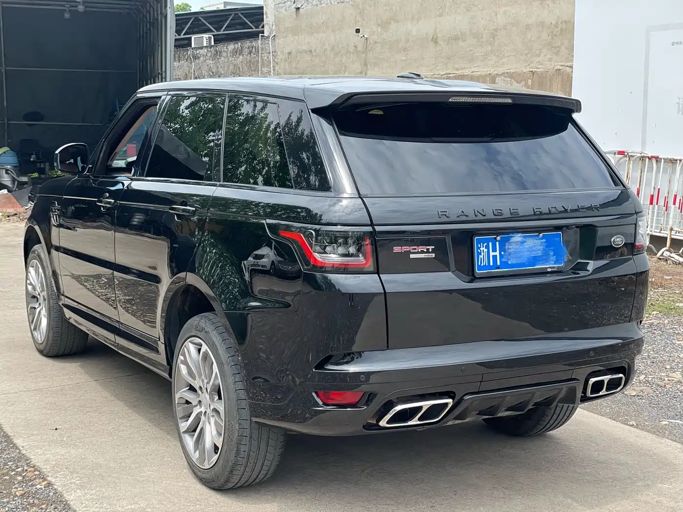 Land Rover Range Rover Sport 2014 3.0 SC V6 HSE DYNAMIC фото 4