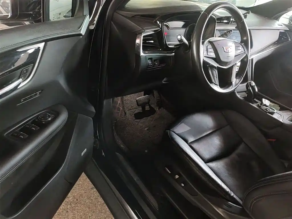 Cadillac XT5 2020 28T Luxury Model фото 16