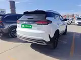 Фото 7 - Geely Atlas