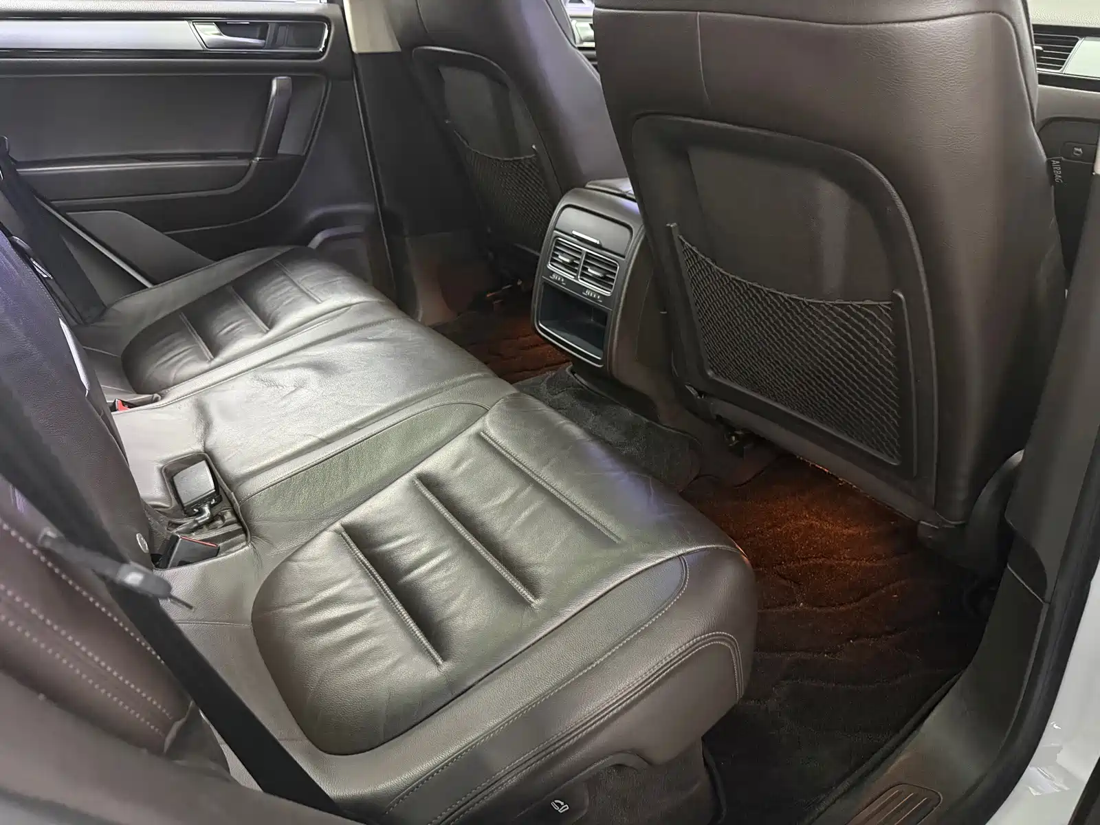 Фото 6 - Volkswagen Touareg