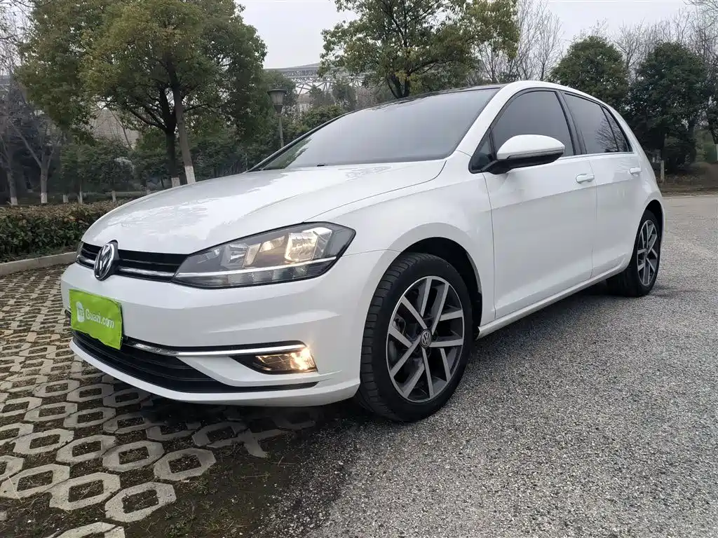 Volkswagen Golf 2020 Beloved Edition 280TSI DSG Comfort