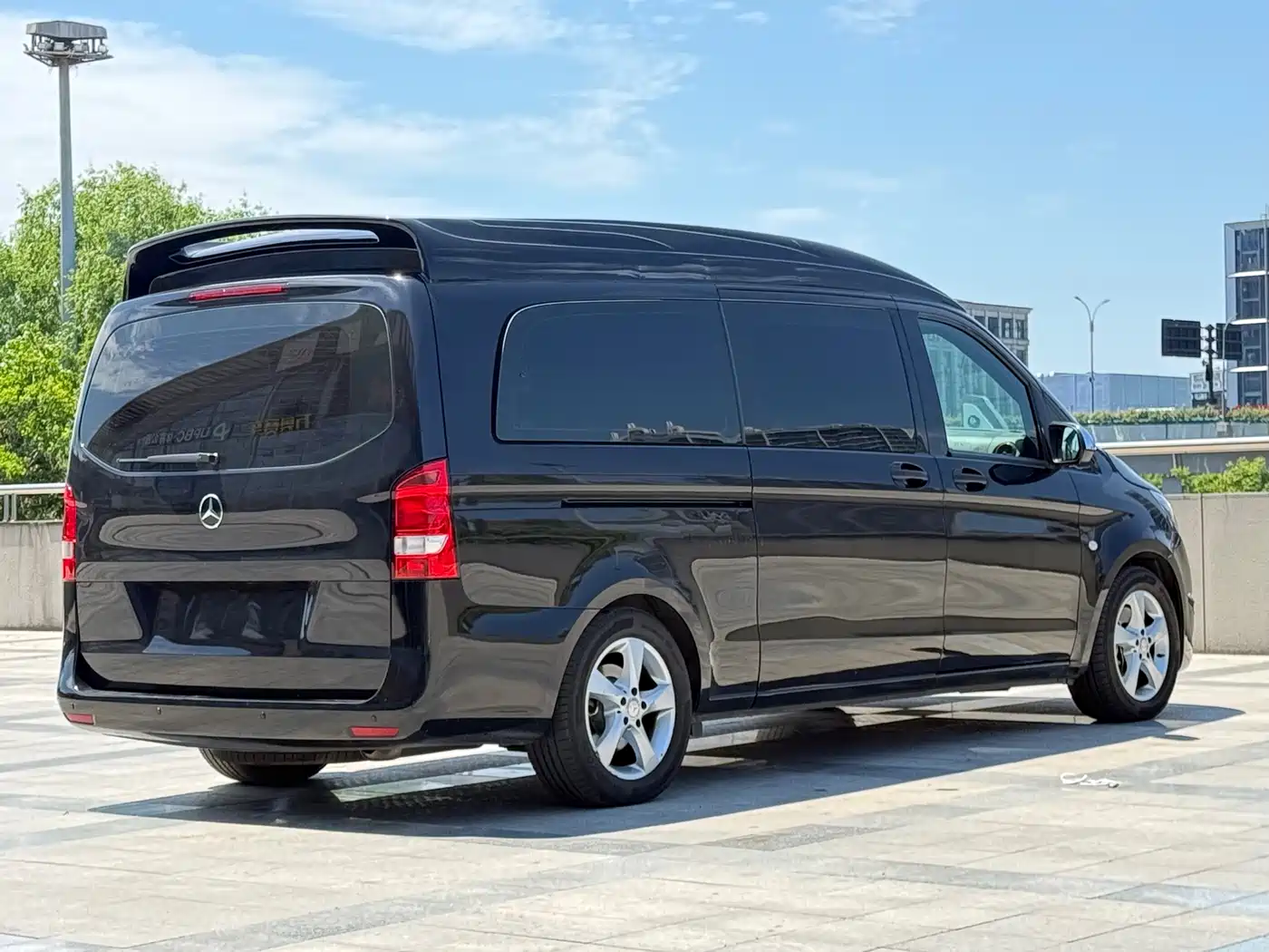 Mercedes-Benz Vito 2016 2.0T Elite 9-Seater фото 16
