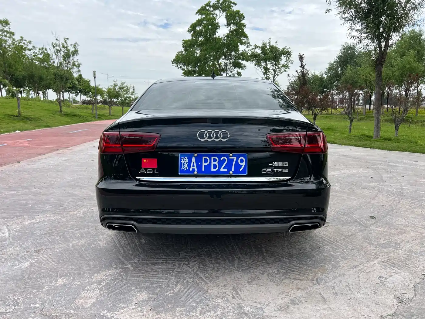 Audi A6L 2018 30th Anniversary 35 TFSI Fashion фото 4