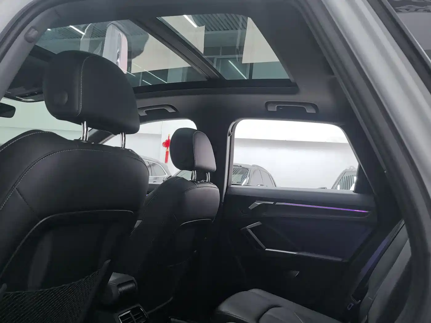 Audi Q3 2024 35 TFSI Fashion Sport фото 8